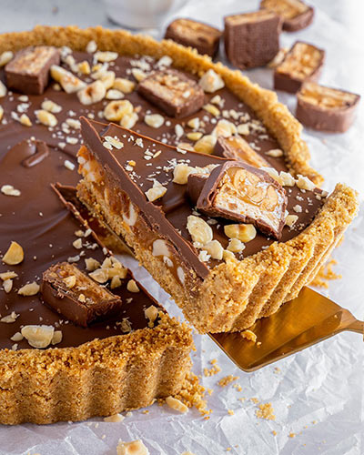 Snickers caramel tart