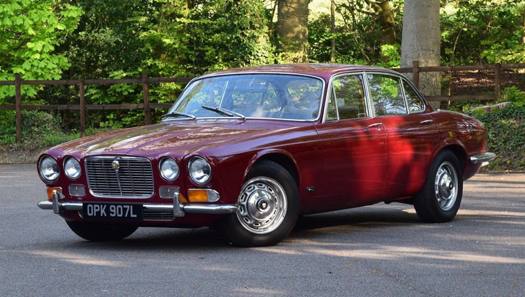  Jaguar XJ6